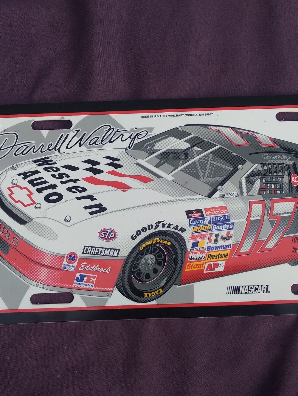 Nascar Darrell Waltrip White and Red Race Car License Plate